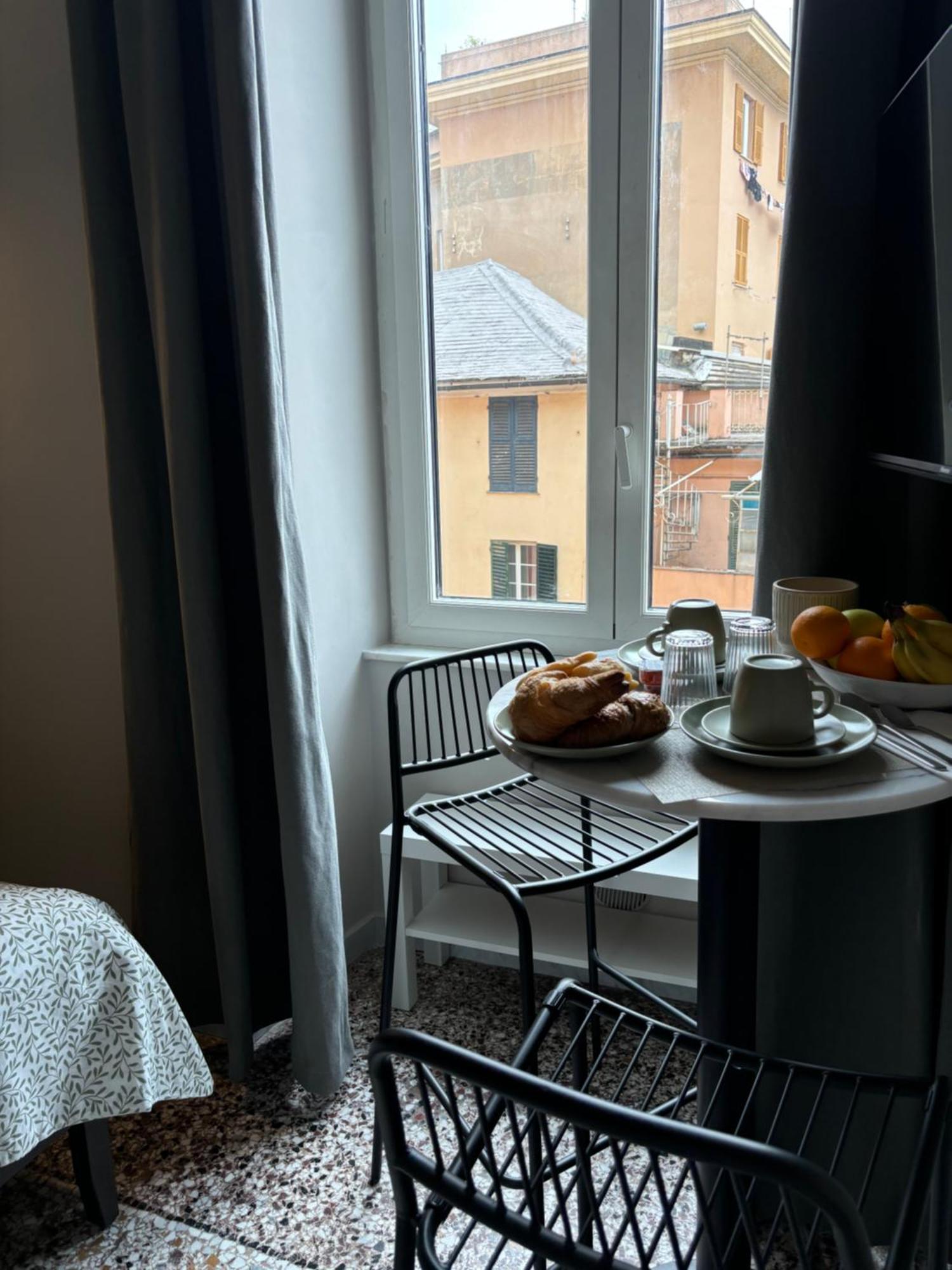 B&B Genova Holiday Bed & Breakfast *